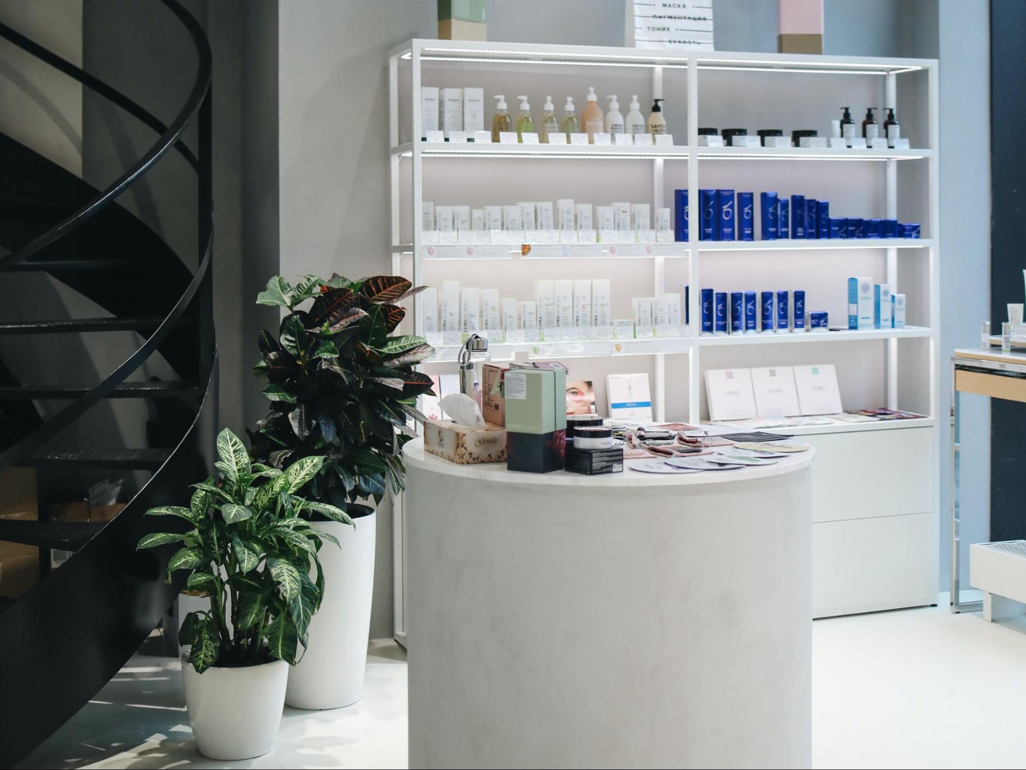 How To Sell Retail Products In A Salon: Start Boosting Your Sales