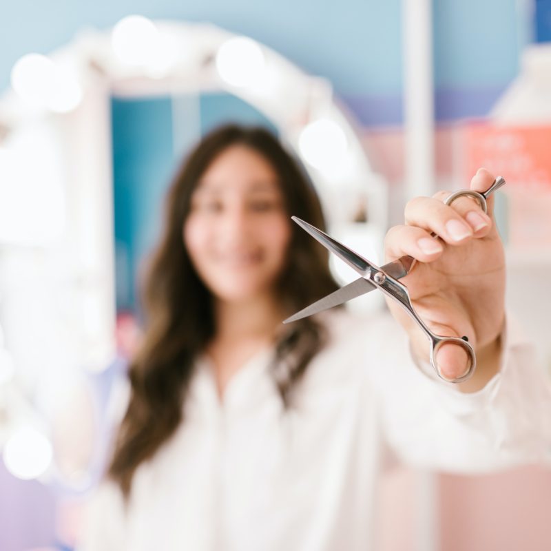 salon owner using salon reports